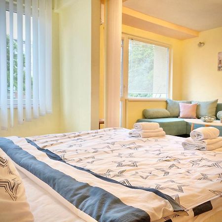 Sunny Central Apartment With Tv & Wi-Fi Stara Zagora Bagian luar foto