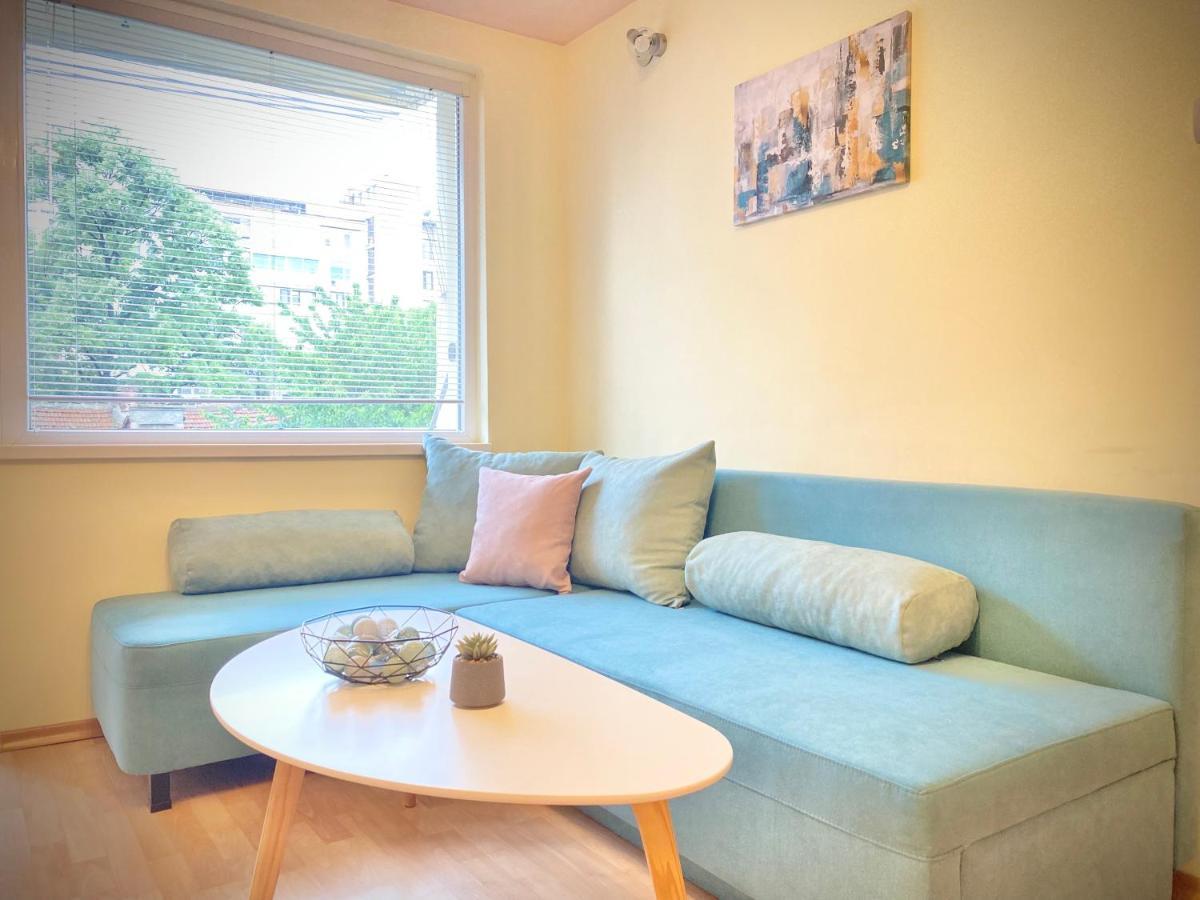 Sunny Central Apartment With Tv & Wi-Fi Stara Zagora Bagian luar foto